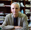 Portrait: Prof. Dr. Vicente Pina
